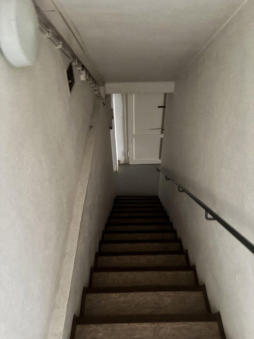 Pronájem nebytového prostoru 217 m², Salinenstrasse 35a, Bad Kreuznach, Porýní-Falc Pronájem nebytového prostoru 217 m², Salinenstrasse 35a, Bad Kreuznach, Porýní-Falc