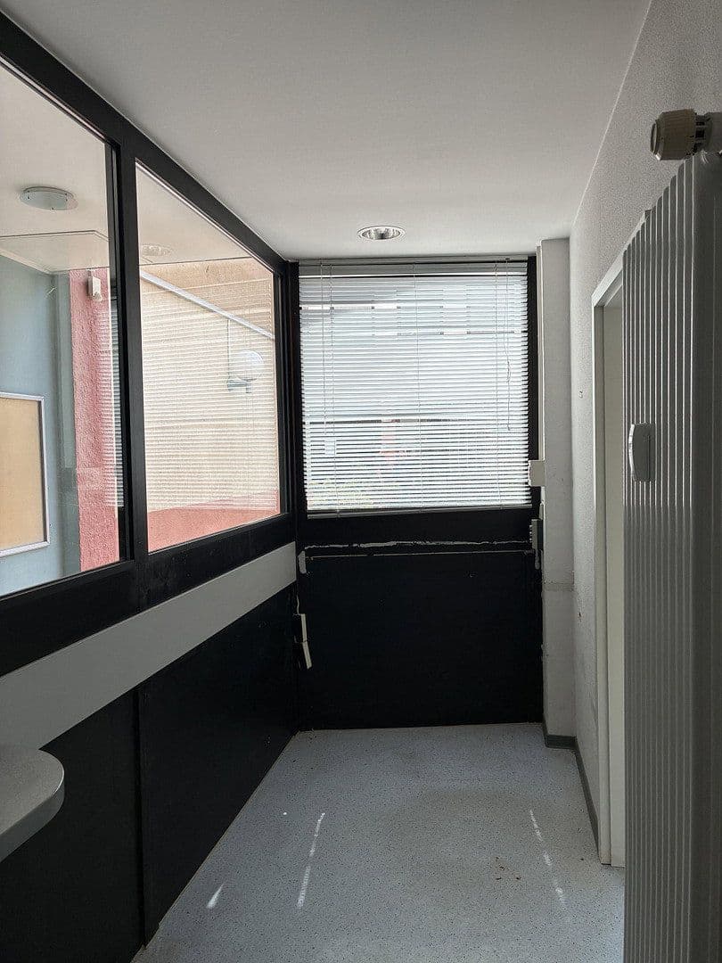 Pronájem nebytového prostoru 217 m², Salinenstrasse 35a, Bad Kreuznach, Porýní-Falc Pronájem nebytového prostoru 217 m², Salinenstrasse 35a, Bad Kreuznach, Porýní-Falc