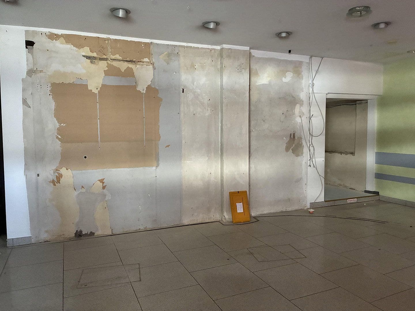 Pronájem nebytového prostoru 217 m², Salinenstrasse 35a, Bad Kreuznach, Porýní-Falc Pronájem nebytového prostoru 217 m², Salinenstrasse 35a, Bad Kreuznach, Porýní-Falc