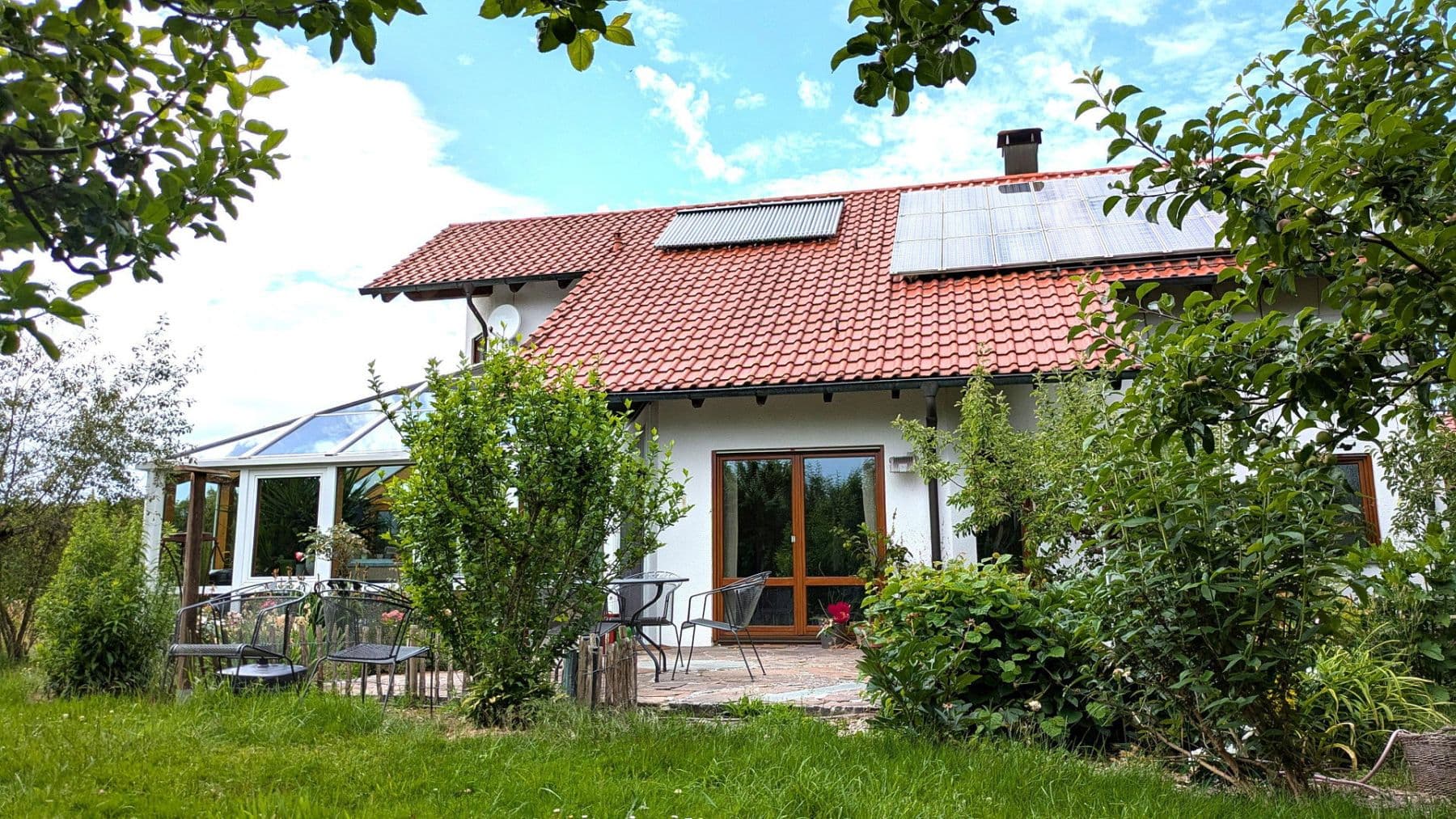 Prodej domu 154 m², pozemek 1.161 m², Wüstenrot, Bádensko-Württembersko Prodej domu 154 m², pozemek 1.161 m², Wüstenrot, Bádensko-Württembersko