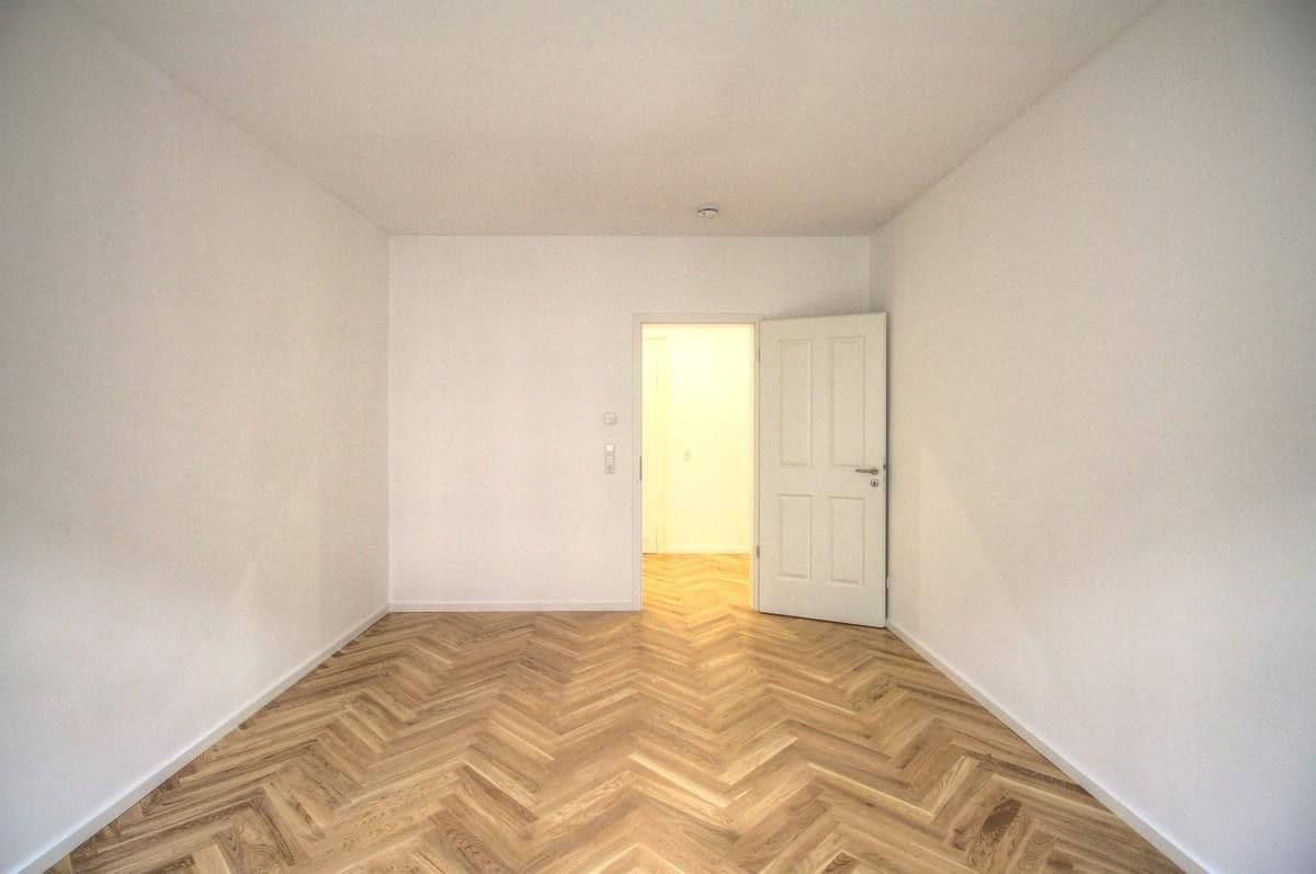 Pronájem bytu 2+1 73 m², Weißestraße 11, Leipzig, Sasko Pronájem bytu 2+1 73 m², Weißestraße 11, Leipzig, Sasko