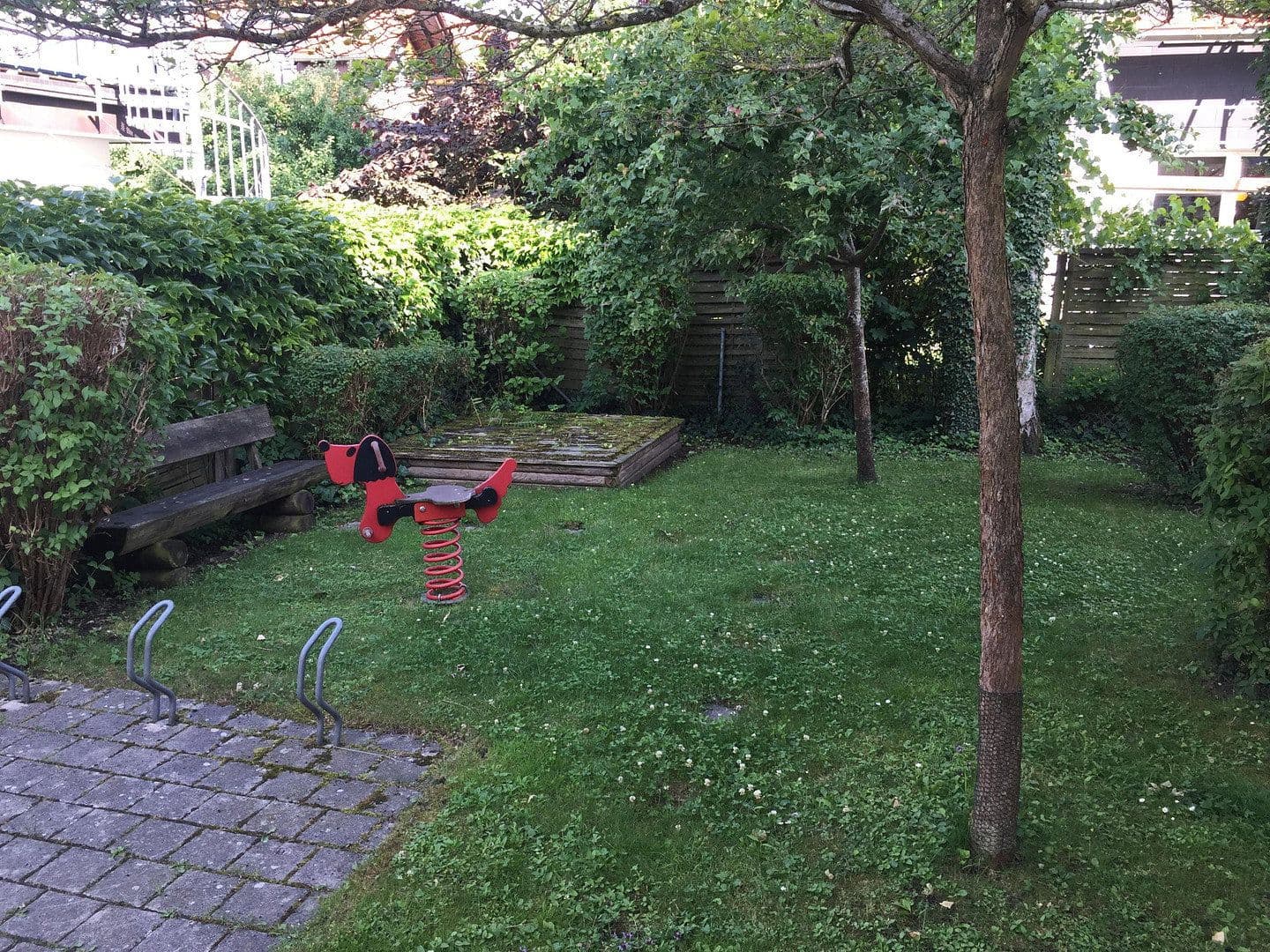 Prodej bytu 3+1 81 m², Lagerstraße 6B, Puchheim-Bahnhof, Bavorsko Prodej bytu 3+1 81 m², Lagerstraße 6B, Puchheim-Bahnhof, Bavorsko