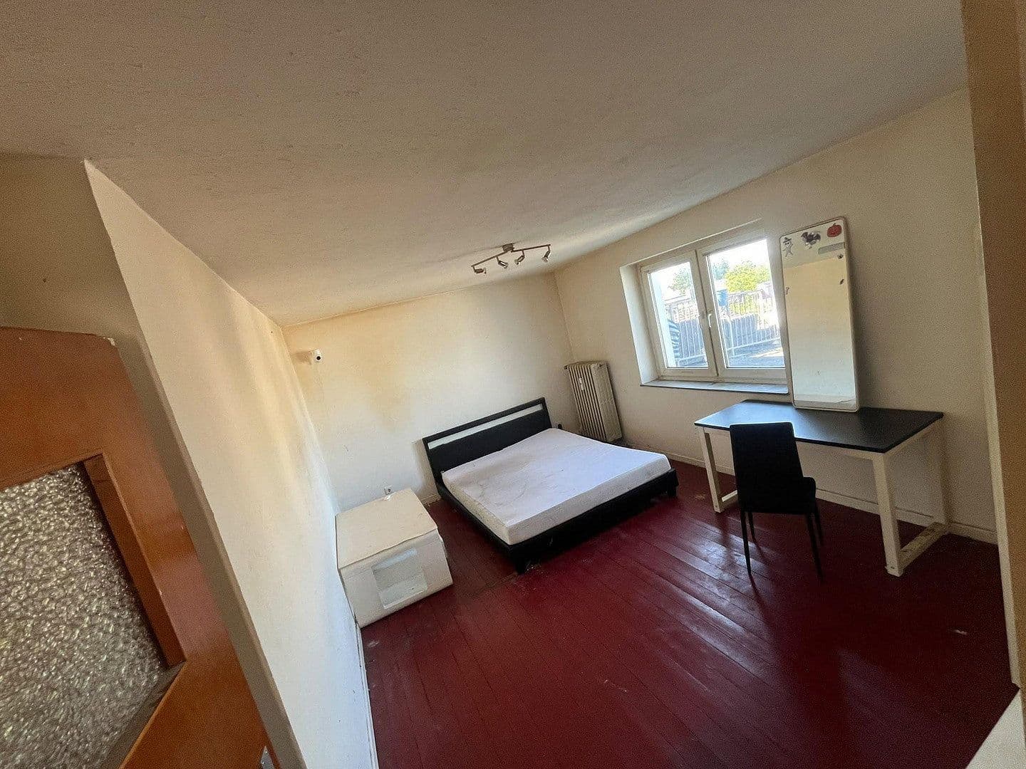 Pronájem bytu 5+1 100 m², Gerther Straße 8, Bochum, Severní Porýní-Vestfálsko Pronájem bytu 5+1 100 m², Gerther Straße 8, Bochum, Severní Porýní-Vestfálsko