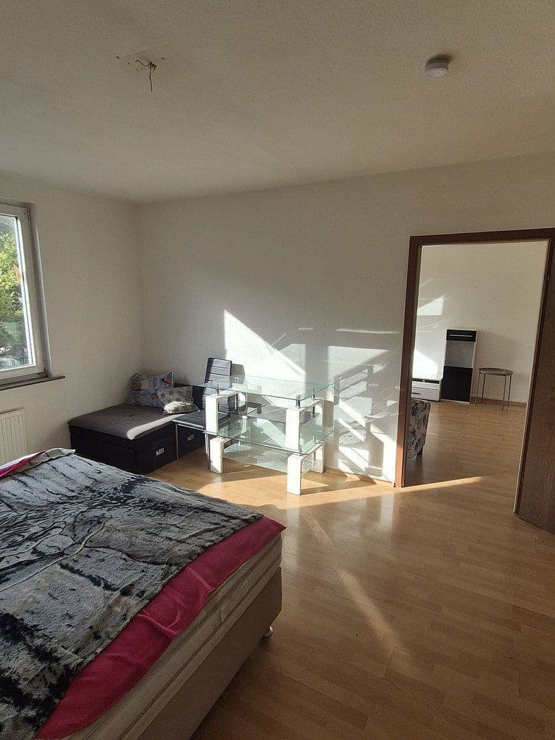 Pronájem bytu 4+1 95 m², Braunschweiger Straße 25, Dortmund, Severní Porýní-Vestfálsko Pronájem bytu 4+1 95 m², Braunschweiger Straße 25, Dortmund, Severní Porýní-Vestfálsko