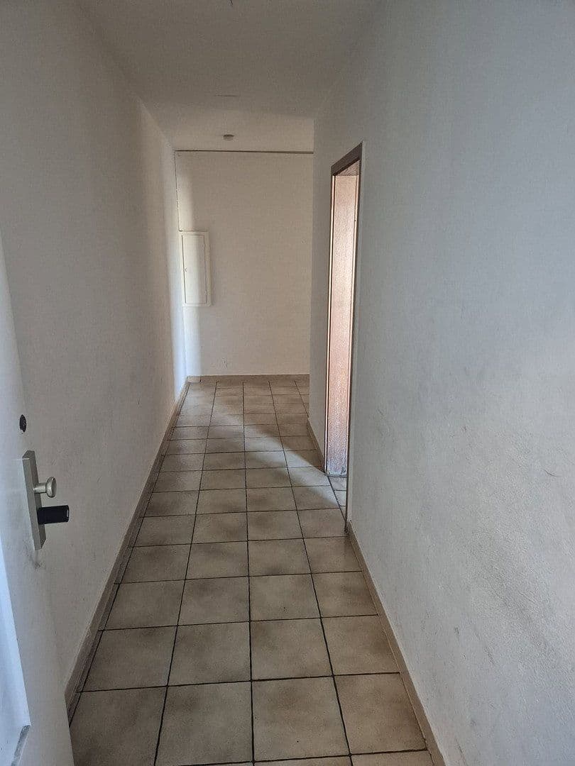 Pronájem bytu 4+1 95 m², Braunschweiger Straße 25, Dortmund, Severní Porýní-Vestfálsko Pronájem bytu 4+1 95 m², Braunschweiger Straße 25, Dortmund, Severní Porýní-Vestfálsko