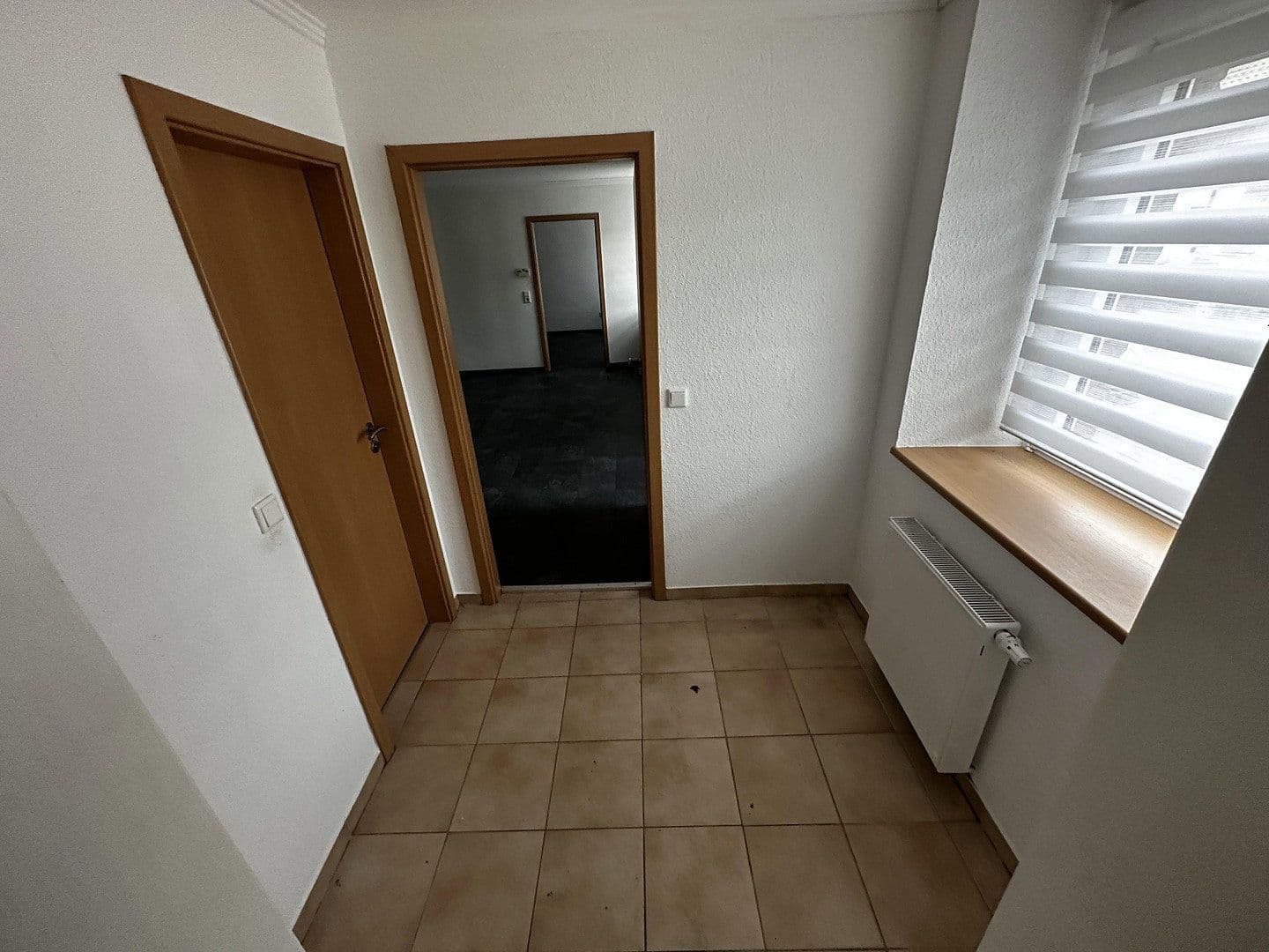 Pronájem bytu 2+1 65 m², Remscheiderstraße 88A, Wuppertal, Severní Porýní-Vestfálsko Pronájem bytu 2+1 65 m², Remscheiderstraße 88A, Wuppertal, Severní Porýní-Vestfálsko