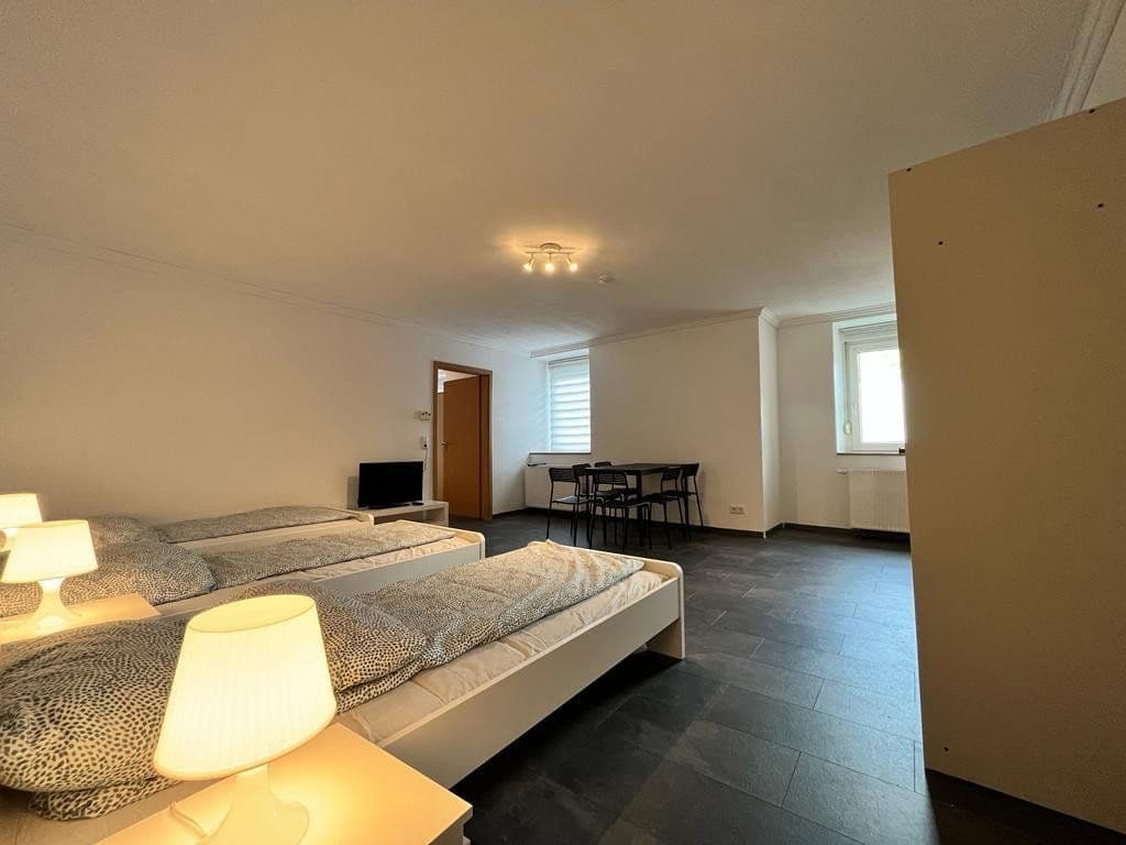 Pronájem bytu 2+1 65 m², Remscheiderstraße 88A, Wuppertal, Severní Porýní-Vestfálsko Pronájem bytu 2+1 65 m², Remscheiderstraße 88A, Wuppertal, Severní Porýní-Vestfálsko