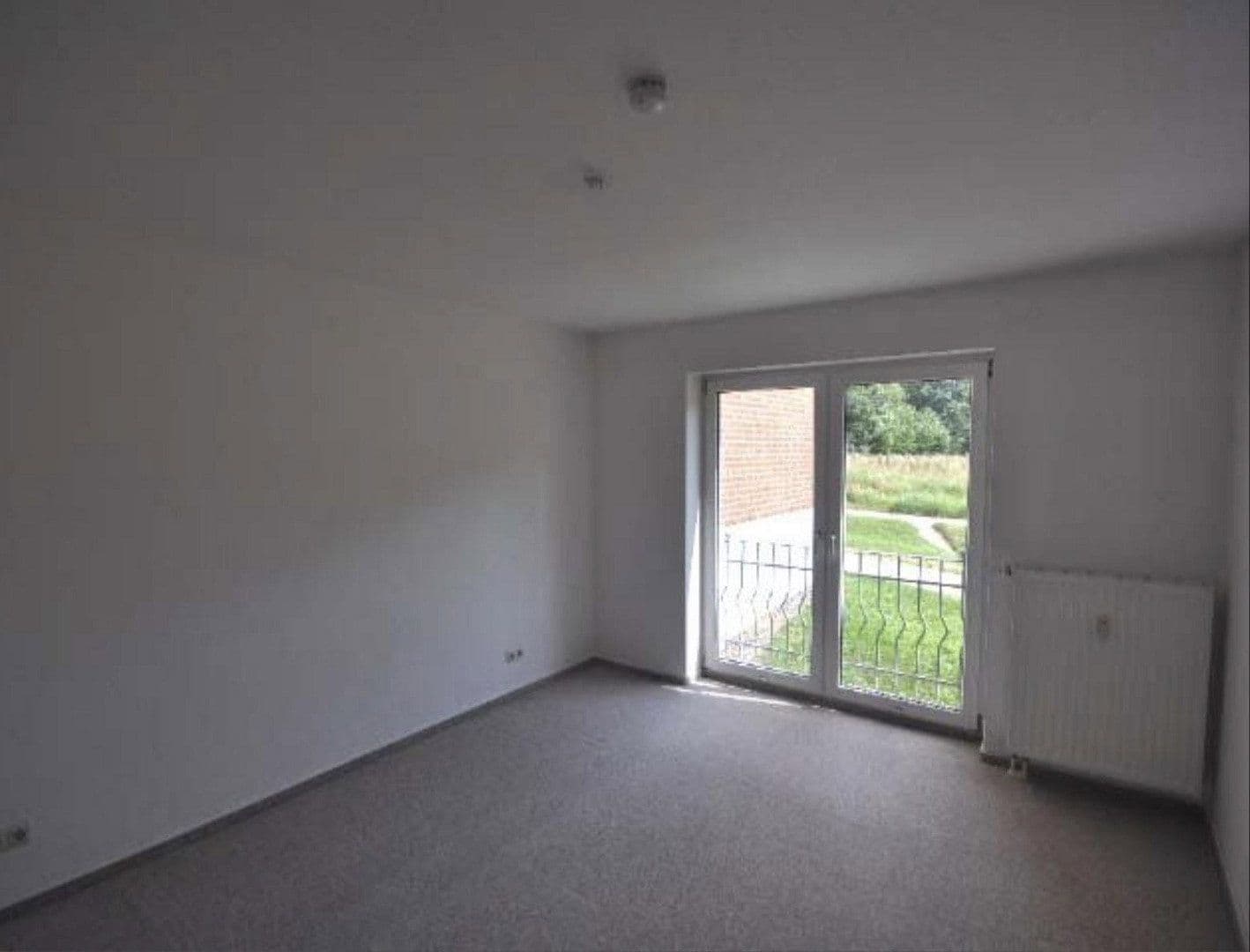 Pronájem bytu 2+1 61 m², Leopold-Spreer-Straße 6, Putbus, Mecklenburg-Vorpommern Pronájem bytu 2+1 61 m², Leopold-Spreer-Straße 6, Putbus, Mecklenburg-Vorpommern