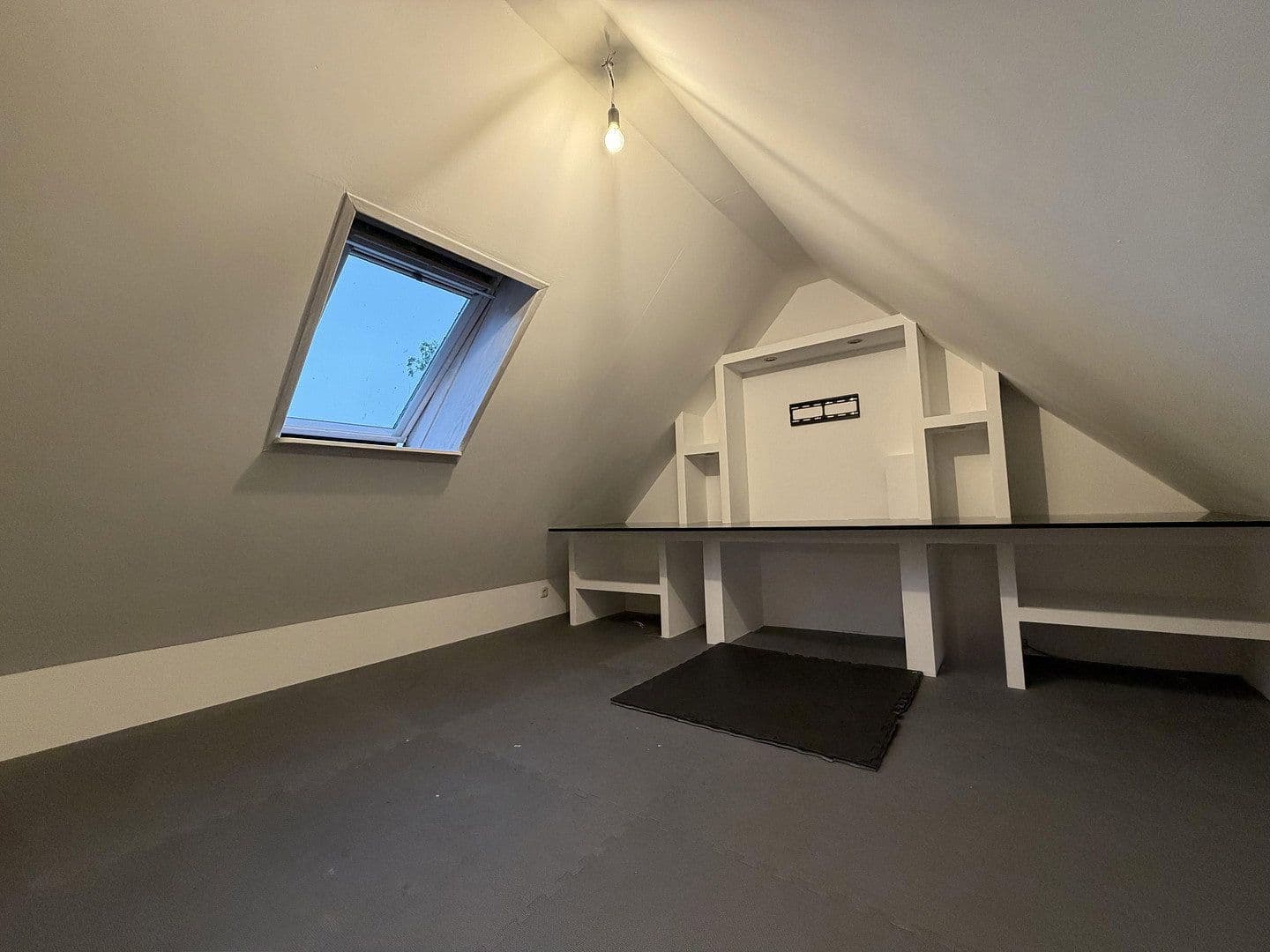 Pronájem domu 166 m², pozemek 700 m², Paul-Löbe-Weg, Elmshorn, Šlesvicko-Holštýnsko Pronájem domu 166 m², pozemek 700 m², Paul-Löbe-Weg, Elmshorn, Šlesvicko-Holštýnsko