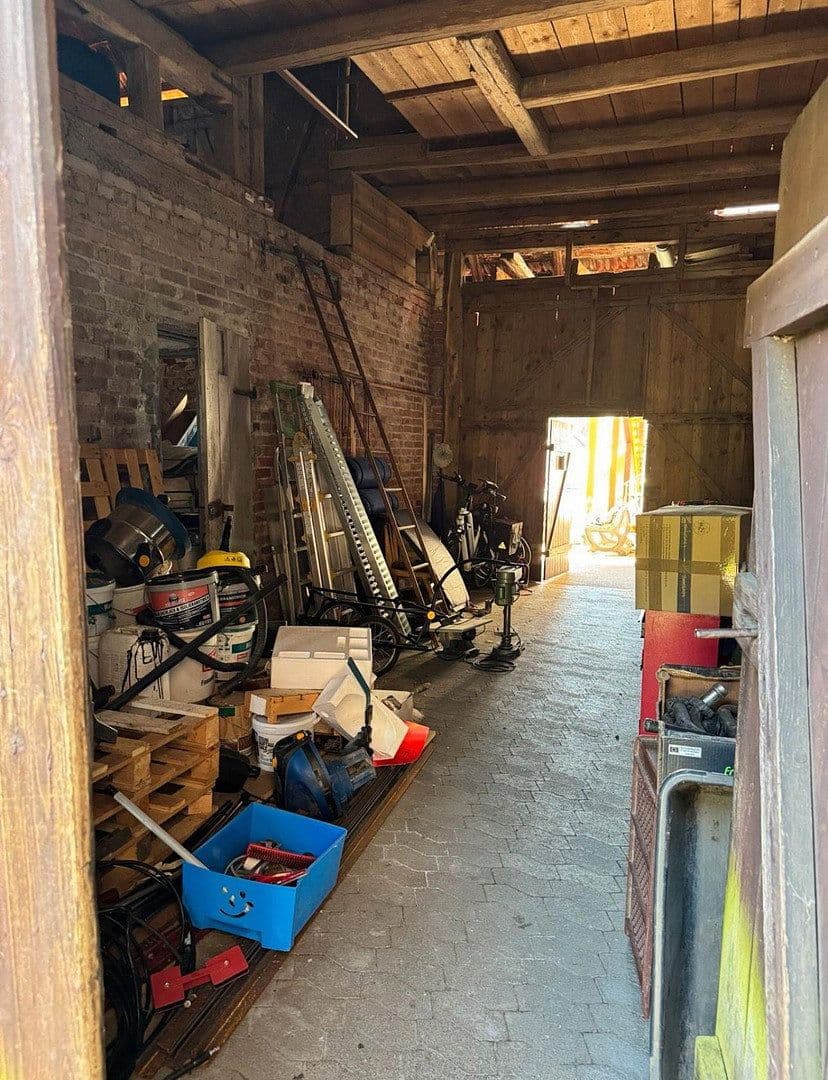 Prodej domu 320 m², pozemek 320 m², Nentershausen, Hessen Prodej domu 320 m², pozemek 320 m², Nentershausen, Hessen