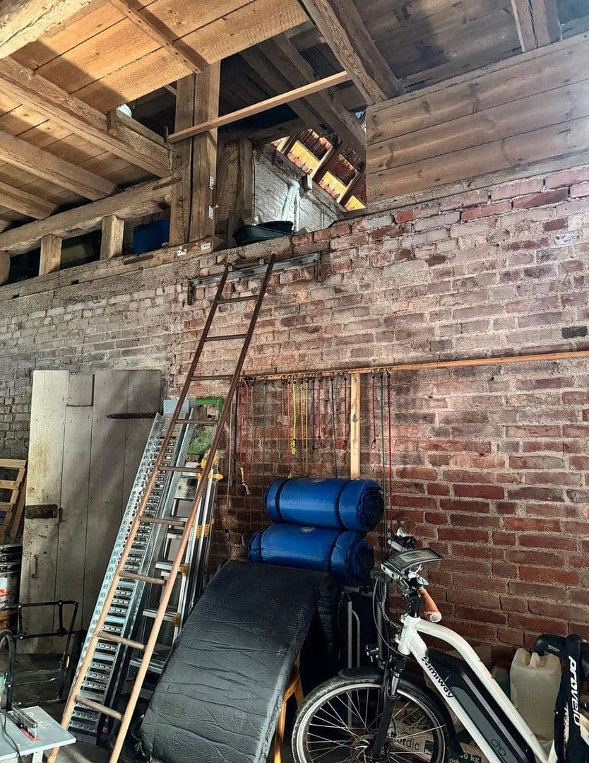 Prodej domu 320 m², pozemek 320 m², Nentershausen, Hessen Prodej domu 320 m², pozemek 320 m², Nentershausen, Hessen