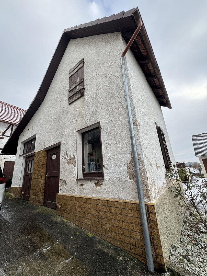 Prodej domu 320 m², pozemek 320 m², Nentershausen, Hessen Prodej domu 320 m², pozemek 320 m², Nentershausen, Hessen