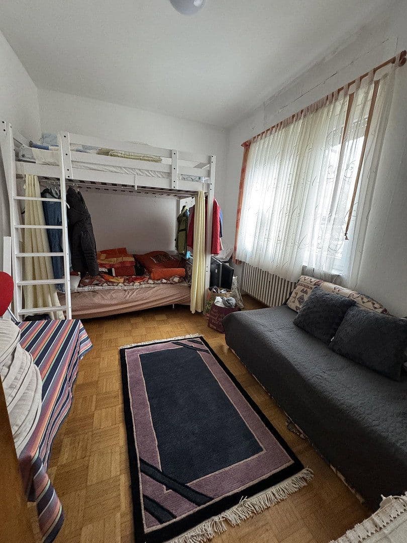 Prodej domu 320 m², pozemek 320 m², Nentershausen, Hessen Prodej domu 320 m², pozemek 320 m², Nentershausen, Hessen