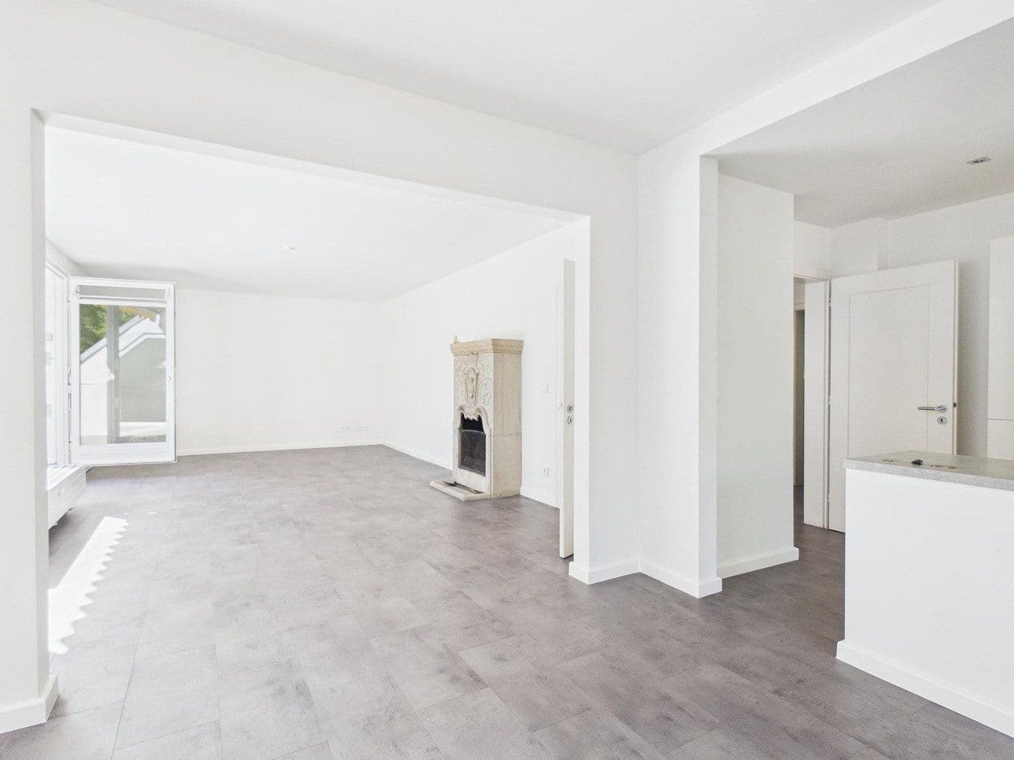 Prodej bytu 3+1 106 m², Hamburg, Hamburg Prodej bytu 3+1 106 m², Hamburg, Hamburg