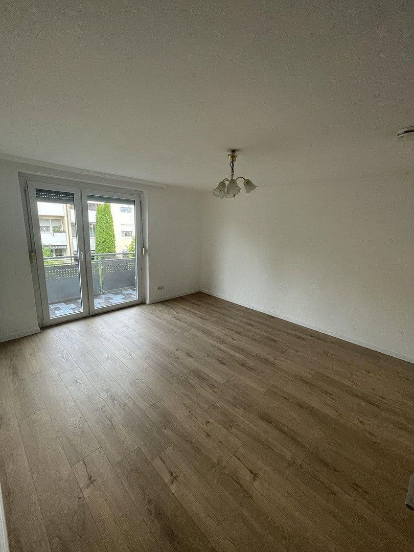 Pronájem bytu 2+1 51 m², Berliner Ring, 9, Backnang, Bádensko-Württembersko Pronájem bytu 2+1 51 m², Berliner Ring, 9, Backnang, Bádensko-Württembersko