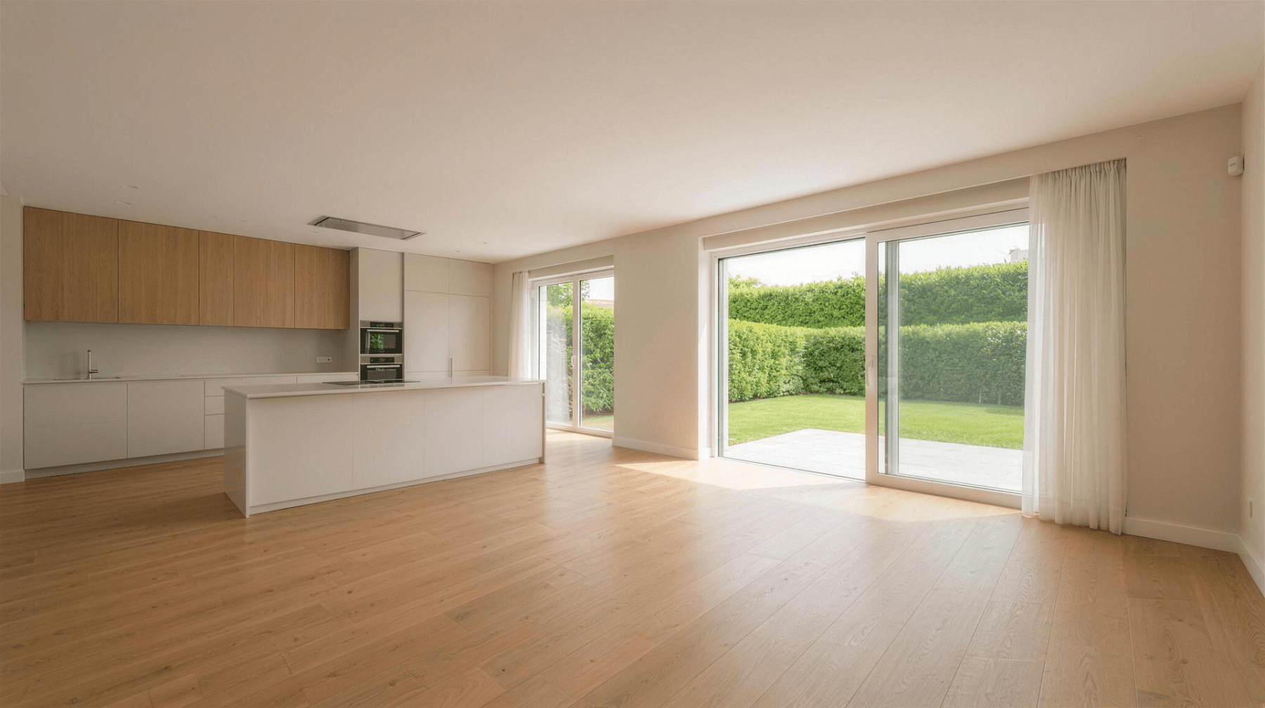 Prodej bytu 4+kk 85 m², Friedrichshafen, Bádensko-Württembersko Prodej bytu 4+kk 85 m², Friedrichshafen, Bádensko-Württembersko