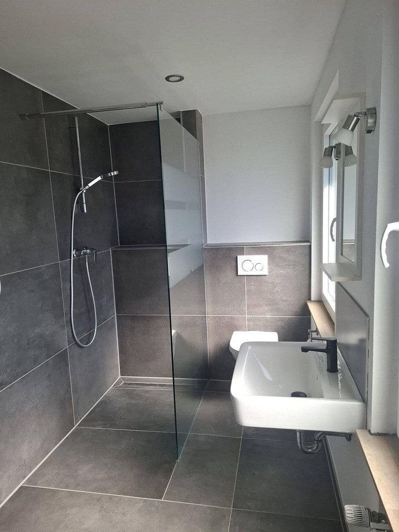 Pronájem bytu 5+1 140 m², Antilopenweg 12, Bielefeld, Severní Porýní-Vestfálsko Pronájem bytu 5+1 140 m², Antilopenweg 12, Bielefeld, Severní Porýní-Vestfálsko