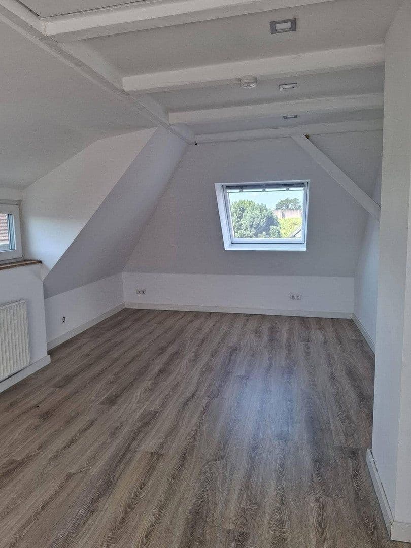 Pronájem bytu 5+1 140 m², Antilopenweg 12, Bielefeld, Severní Porýní-Vestfálsko Pronájem bytu 5+1 140 m², Antilopenweg 12, Bielefeld, Severní Porýní-Vestfálsko