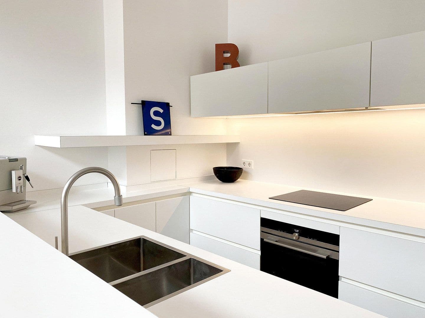 Pronájem bytu 5+1 161 m², Eichendorffstraße 2, Mannheim, Bádensko-Württembersko Pronájem bytu 5+1 161 m², Eichendorffstraße 2, Mannheim, Bádensko-Württembersko