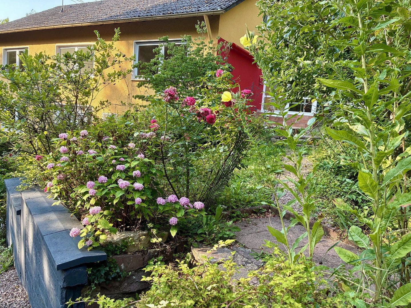 Prodej domu 163 m², pozemek 543 m², Schoppachstr.5, Rehlingen-Siersburg, Země Sársko Prodej domu 163 m², pozemek 543 m², Schoppachstr.5, Rehlingen-Siersburg, Země Sársko