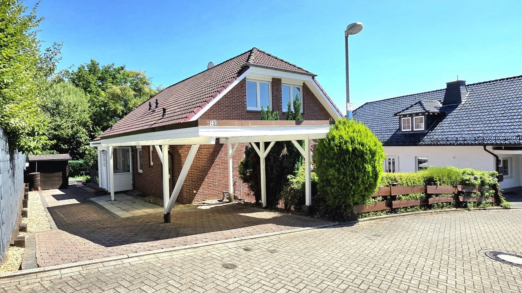 Prodej bytu 3+1 94 m², Akazienweg 15a, Hemer, Severní Porýní-Vestfálsko Prodej bytu 3+1 94 m², Akazienweg 15a, Hemer, Severní Porýní-Vestfálsko