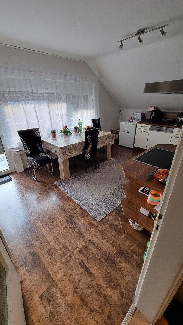 Prodej domu 252 m², pozemek 830 m², Kreuztal, Severní Porýní-Vestfálsko Prodej domu 252 m², pozemek 830 m², Kreuztal, Severní Porýní-Vestfálsko