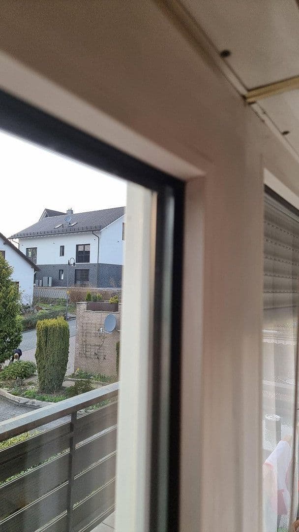 Prodej domu 252 m², pozemek 830 m², Kreuztal, Severní Porýní-Vestfálsko Prodej domu 252 m², pozemek 830 m², Kreuztal, Severní Porýní-Vestfálsko