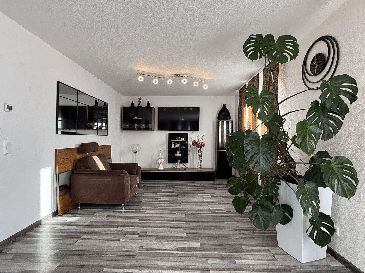 Prodej domu 160 m², pozemek 769 m², Rot am See, Bádensko-Württembersko Prodej domu 160 m², pozemek 769 m², Rot am See, Bádensko-Württembersko