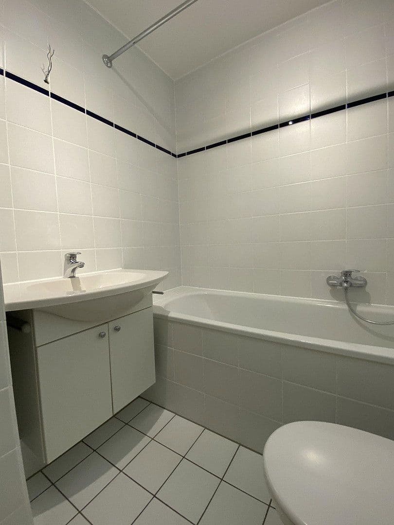 Prodej bytu 2+1 58 m², Köln, Severní Porýní-Vestfálsko Prodej bytu 2+1 58 m², Köln, Severní Porýní-Vestfálsko