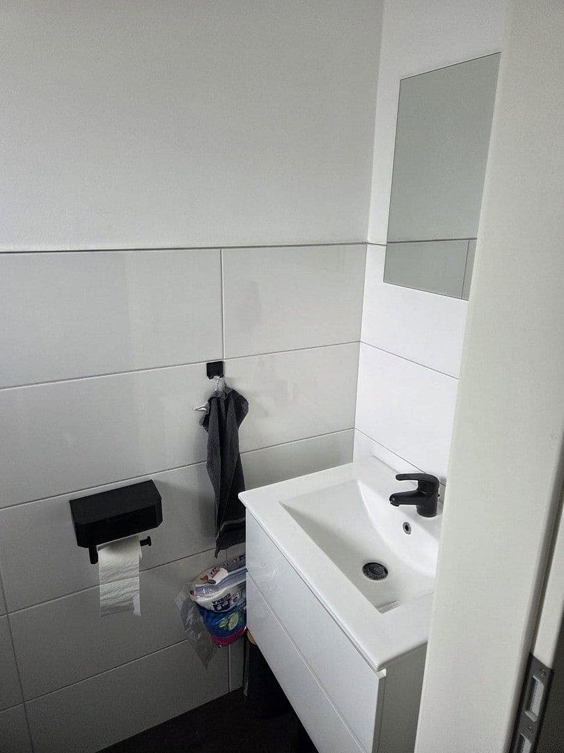 Prodej domu 117 m², pozemek 300 m², Herne, Severní Porýní-Vestfálsko Prodej domu 117 m², pozemek 300 m², Herne, Severní Porýní-Vestfálsko
