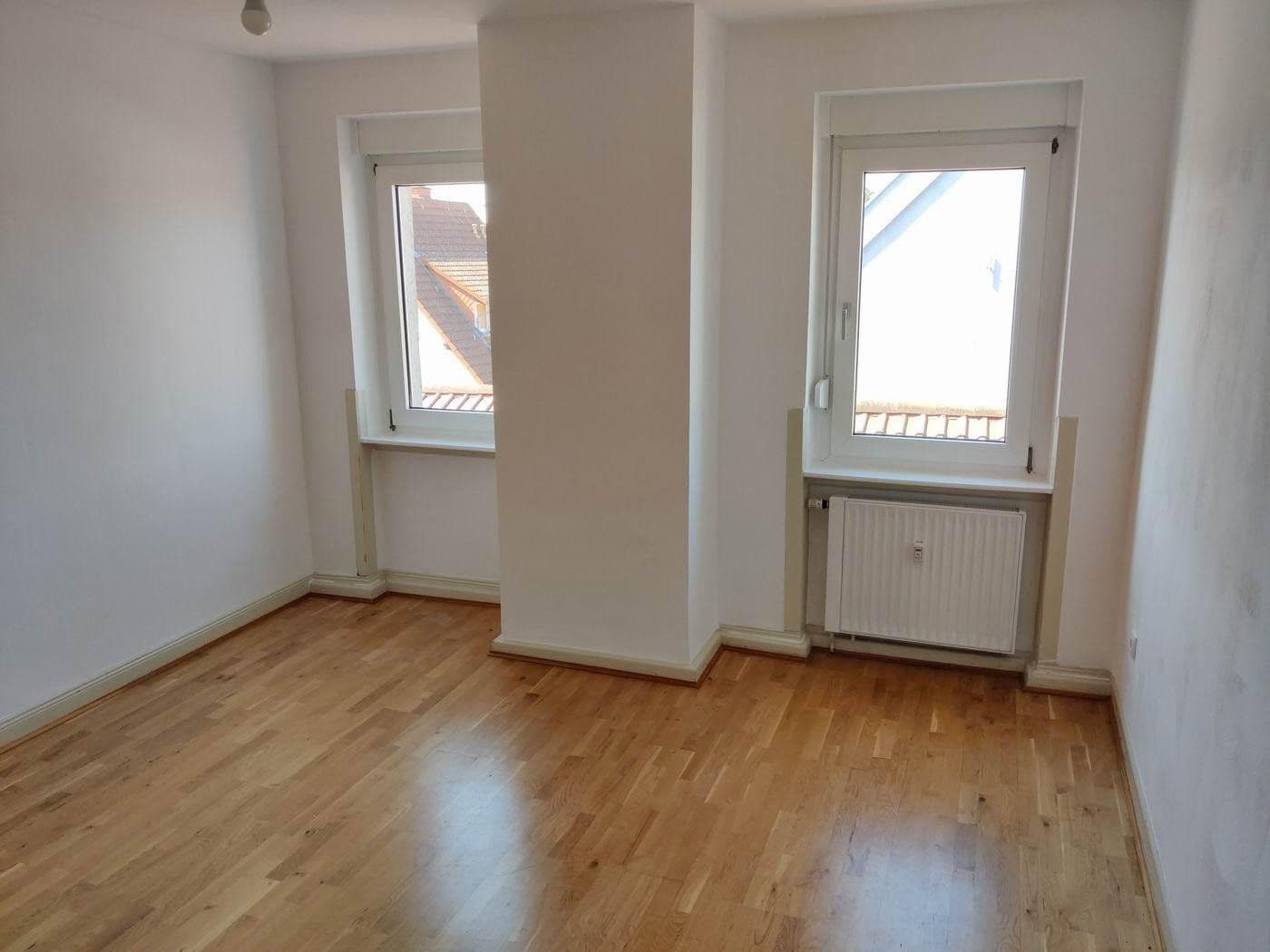 Pronájem bytu 4+1 95 m², Mannheim, Bádensko-Württembersko Pronájem bytu 4+1 95 m², Mannheim, Bádensko-Württembersko