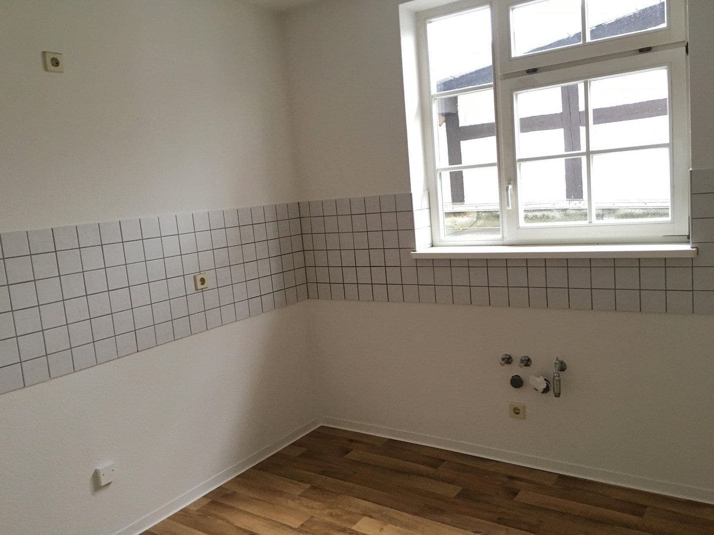 Pronájem bytu 2+1 73 m², Steinweg 79, Mühlhausen/Thüringen, Durynsko Pronájem bytu 2+1 73 m², Steinweg 79, Mühlhausen/Thüringen, Durynsko