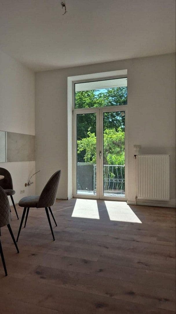 Prodej bytu 4+1 105 m², Albersstraße 10, Bremen, Bremen Prodej bytu 4+1 105 m², Albersstraße 10, Bremen, Bremen