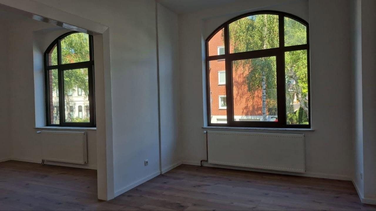 Prodej bytu 4+1 105 m², Albersstraße 10, Bremen, Bremen Prodej bytu 4+1 105 m², Albersstraße 10, Bremen, Bremen