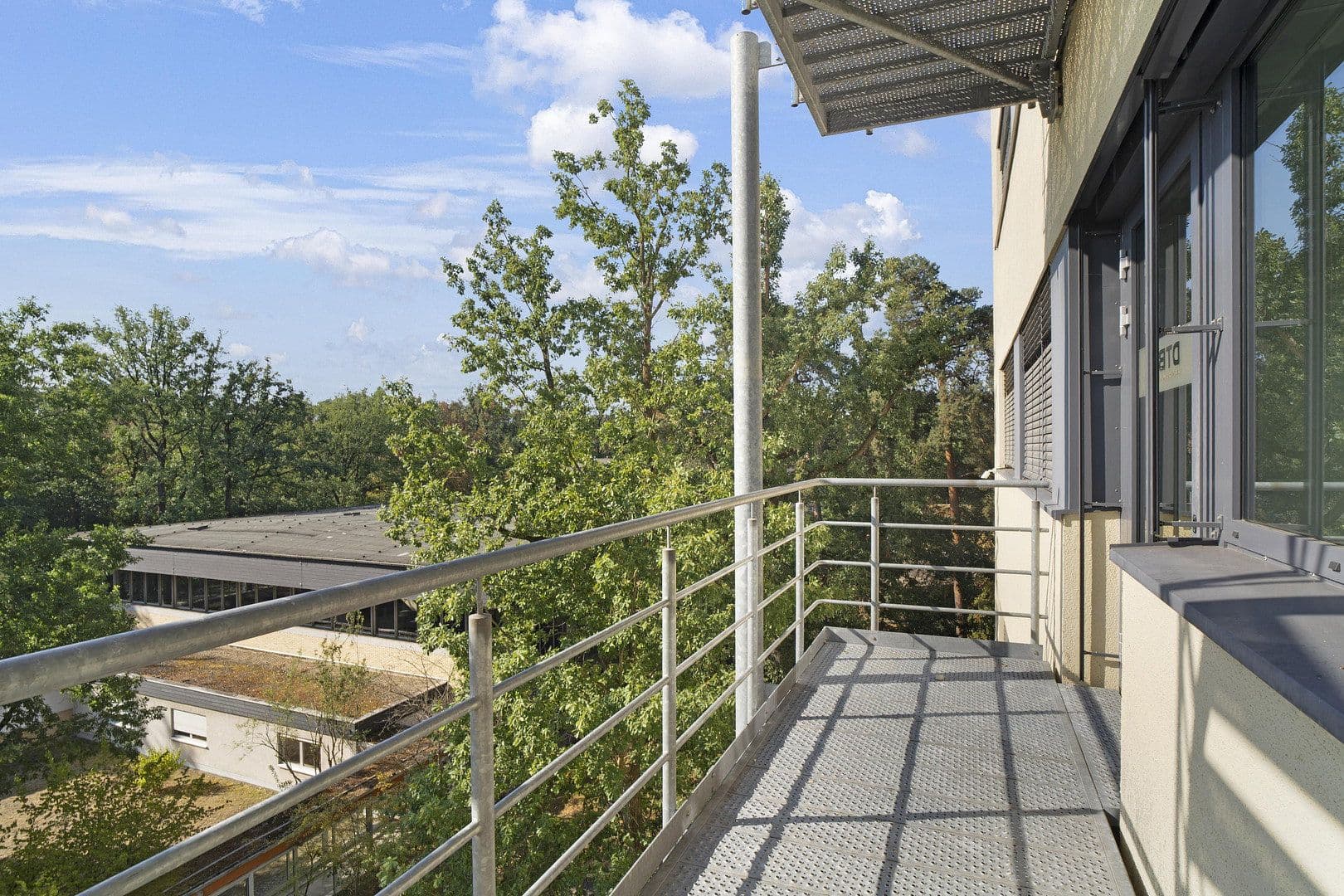 Pronájem kanceláře 1.160 m², Otto-Fleck-Schneise 8, Frankfurt am Main, Hessen Pronájem kanceláře 1.160 m², Otto-Fleck-Schneise 8, Frankfurt am Main, Hessen