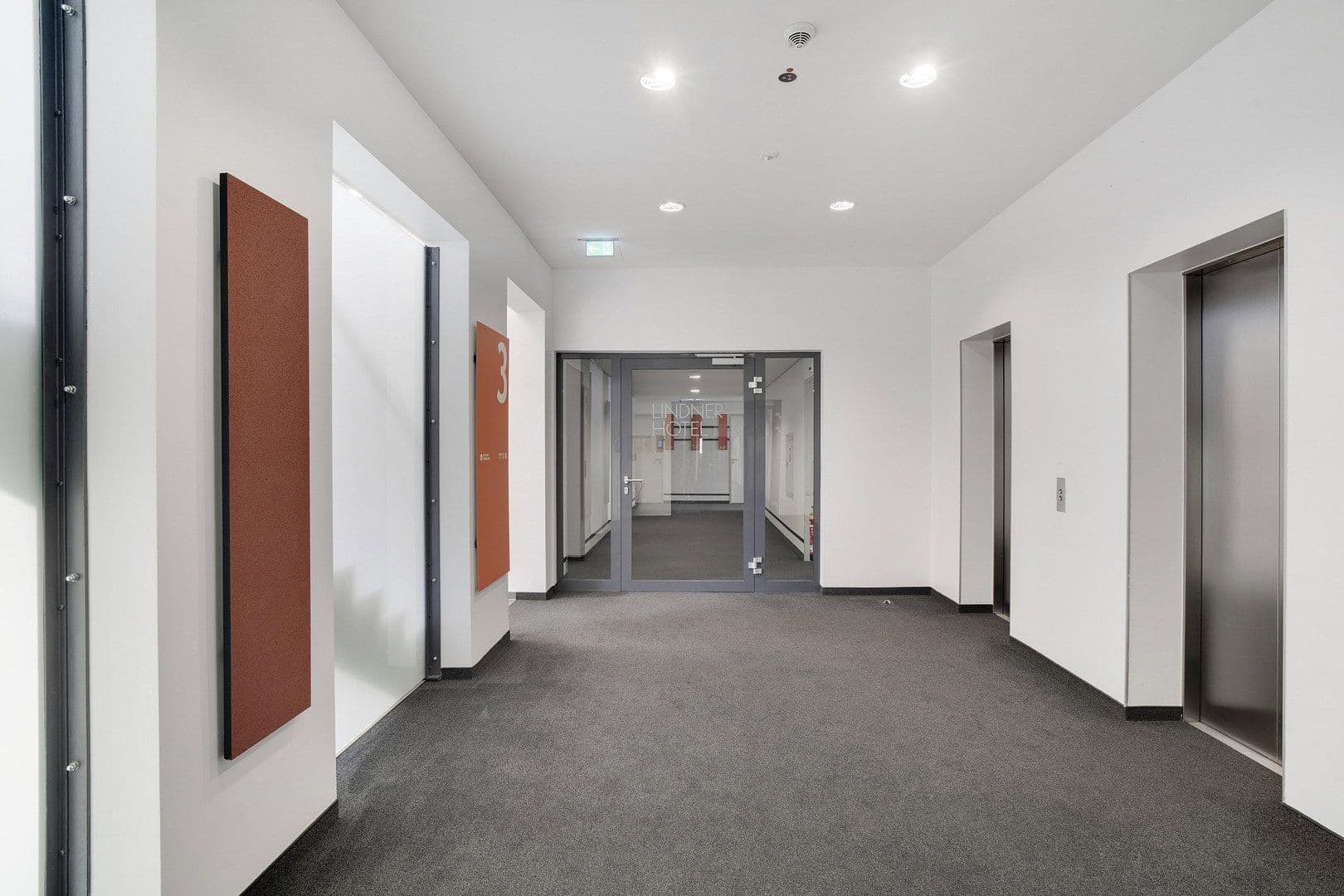 Pronájem kanceláře 1.160 m², Otto-Fleck-Schneise 8, Frankfurt am Main, Hessen Pronájem kanceláře 1.160 m², Otto-Fleck-Schneise 8, Frankfurt am Main, Hessen