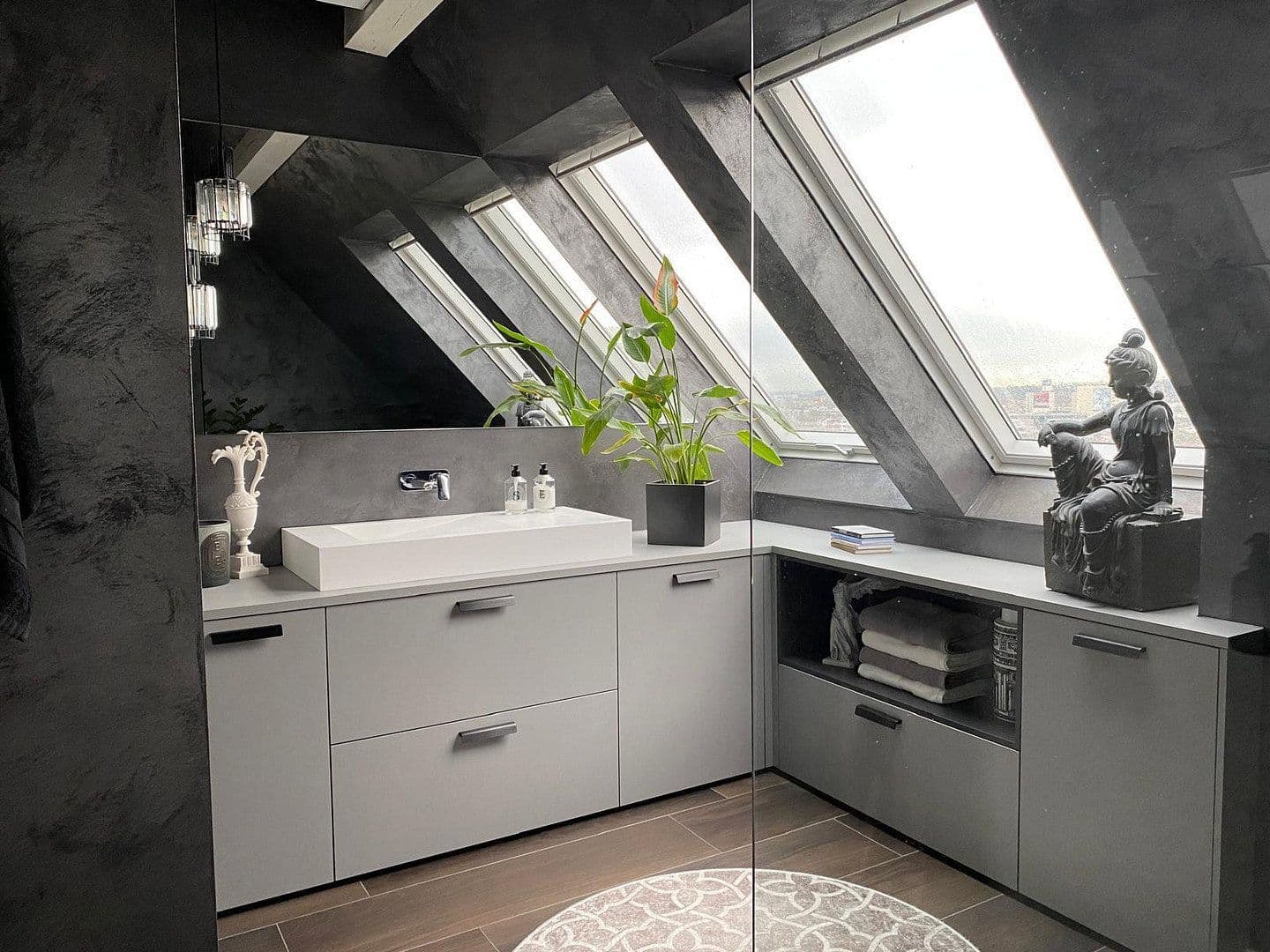 Prodej domu 227 m², pozemek 327 m², Kreuzhaldenstraße 47, Stuttgart, Bádensko-Württembersko Prodej domu 227 m², pozemek 327 m², Kreuzhaldenstraße 47, Stuttgart, Bádensko-Württembersko