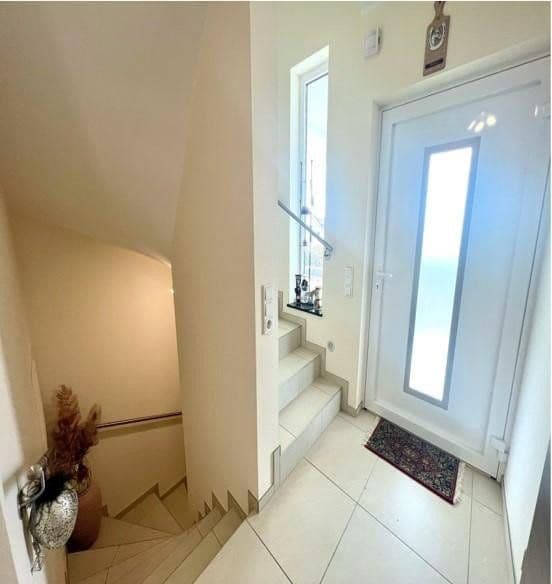 Prodej domu 127 m², pozemek 376 m², Saulheim, Porýní-Falc Prodej domu 127 m², pozemek 376 m², Saulheim, Porýní-Falc