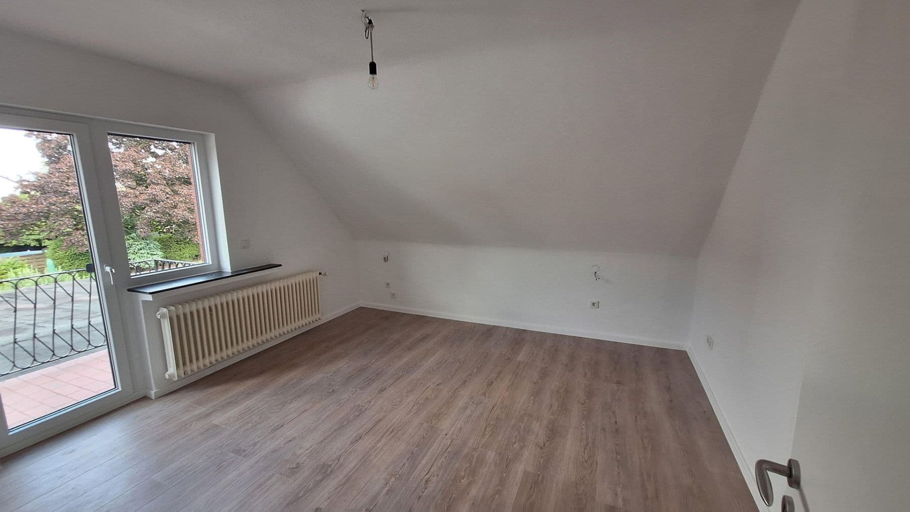 Pronájem domu 96 m², pozemek 399 m², Dormagen, Severní Porýní-Vestfálsko Pronájem domu 96 m², pozemek 399 m², Dormagen, Severní Porýní-Vestfálsko