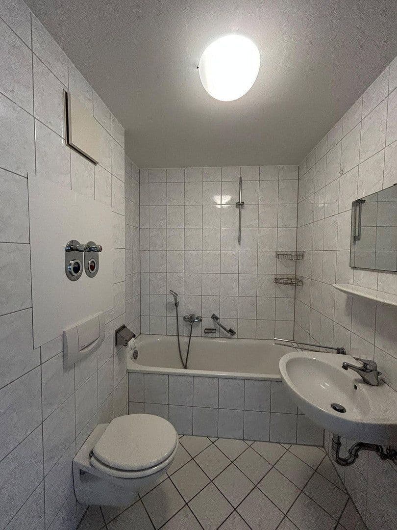 Pronájem bytu 2+1 50 m², Helga-Barth-Str. 7, Bretten, Bádensko-Württembersko Pronájem bytu 2+1 50 m², Helga-Barth-Str. 7, Bretten, Bádensko-Württembersko