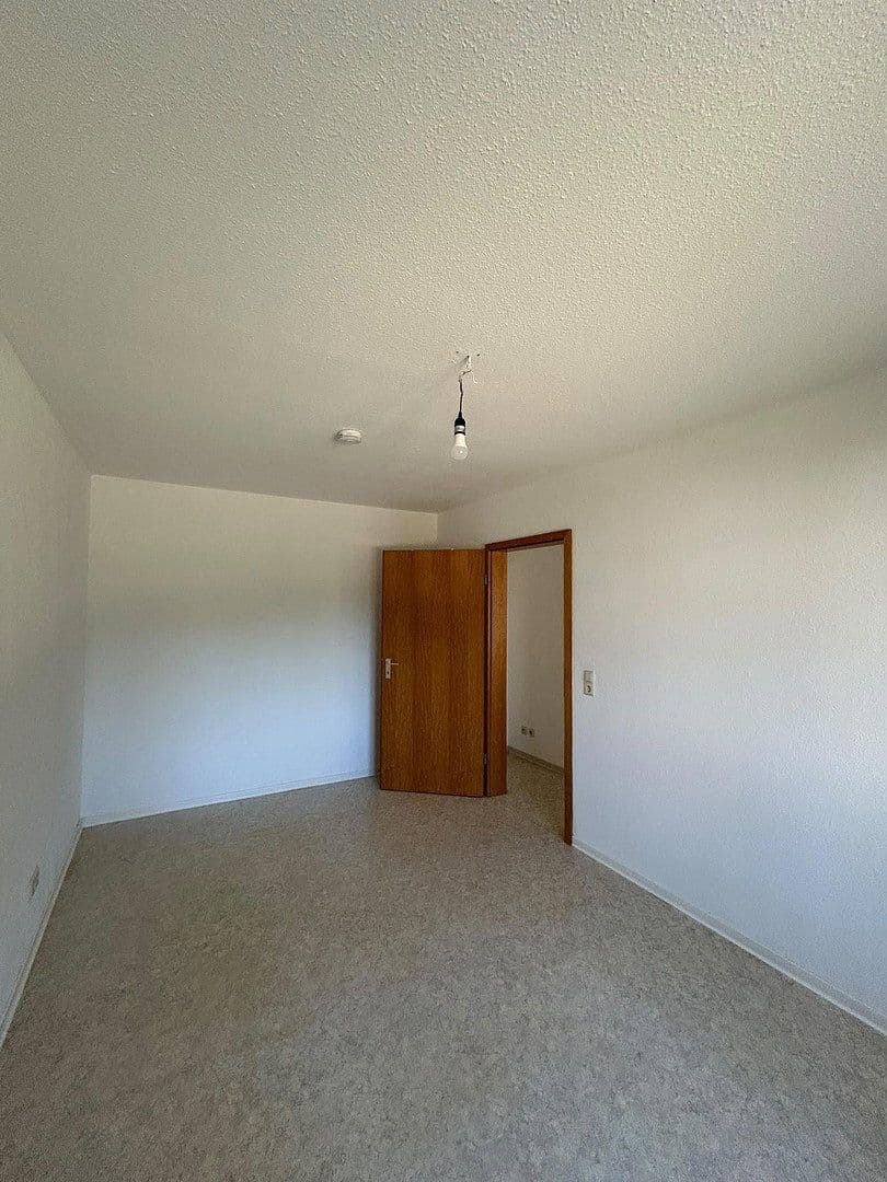 Pronájem bytu 2+1 50 m², Helga-Barth-Str. 7, Bretten, Bádensko-Württembersko Pronájem bytu 2+1 50 m², Helga-Barth-Str. 7, Bretten, Bádensko-Württembersko