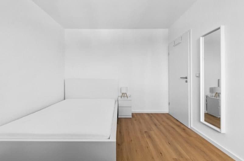 Pronájem bytu 1+1 12 m², Thomas-Mann-Straße 1, Frankfurt, Hessen Pronájem bytu 1+1 12 m², Thomas-Mann-Straße 1, Frankfurt, Hessen