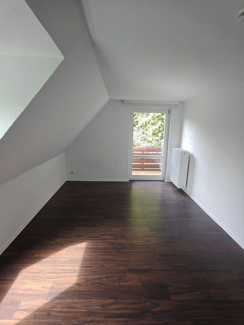 Prodej domu 180 m², pozemek 1.500 m², Klosterstraße 10A, Uelzen, Dolní Sasko Prodej domu 180 m², pozemek 1.500 m², Klosterstraße 10A, Uelzen, Dolní Sasko