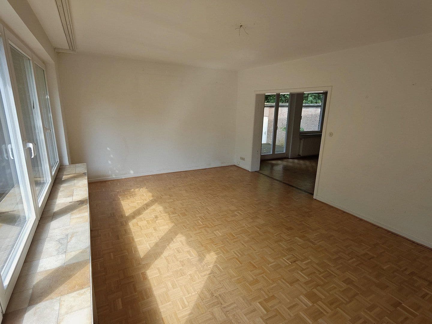 Prodej domu 180 m², pozemek 1.500 m², Klosterstraße 10A, Uelzen, Dolní Sasko Prodej domu 180 m², pozemek 1.500 m², Klosterstraße 10A, Uelzen, Dolní Sasko