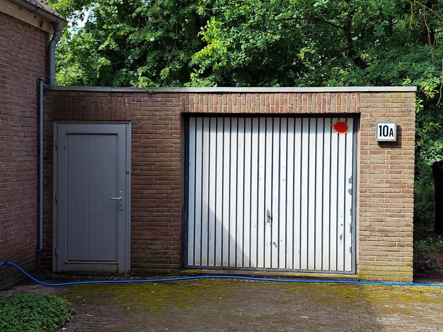 Prodej domu 180 m², pozemek 1.500 m², Klosterstraße 10A, Uelzen, Dolní Sasko Prodej domu 180 m², pozemek 1.500 m², Klosterstraße 10A, Uelzen, Dolní Sasko