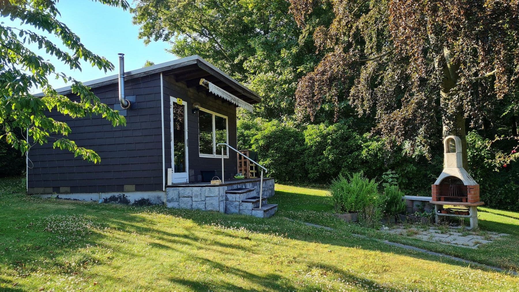Prodej domu 287 m², pozemek 4.073 m², Velbert, Severní Porýní-Vestfálsko Prodej domu 287 m², pozemek 4.073 m², Velbert, Severní Porýní-Vestfálsko
