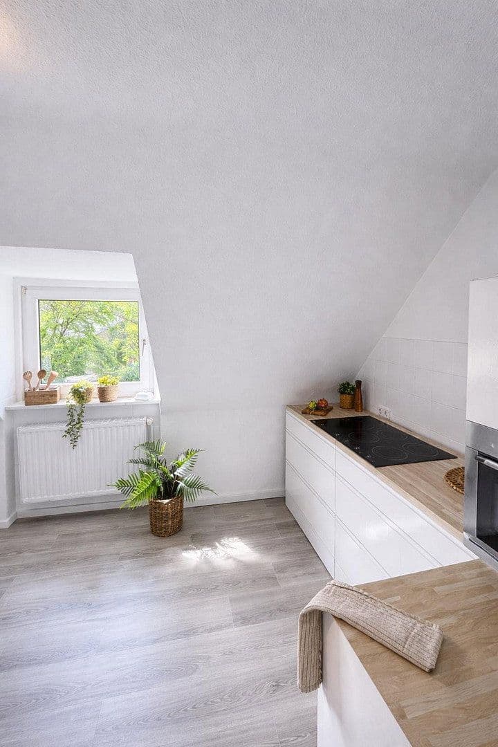 Prodej bytu 3+kk 72 m², Herne, Severní Porýní-Vestfálsko Prodej bytu 3+kk 72 m², Herne, Severní Porýní-Vestfálsko