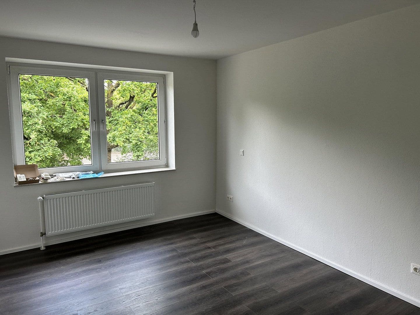Prodej bytu 2+1 61 m², Sibeliusweg 22, Hannover, Dolní Sasko Prodej bytu 2+1 61 m², Sibeliusweg 22, Hannover, Dolní Sasko