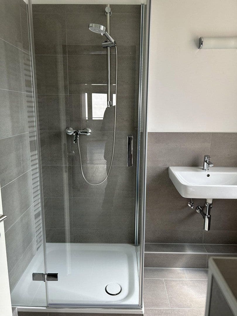 Prodej bytu 2+1 61 m², Sibeliusweg 22, Hannover, Dolní Sasko Prodej bytu 2+1 61 m², Sibeliusweg 22, Hannover, Dolní Sasko