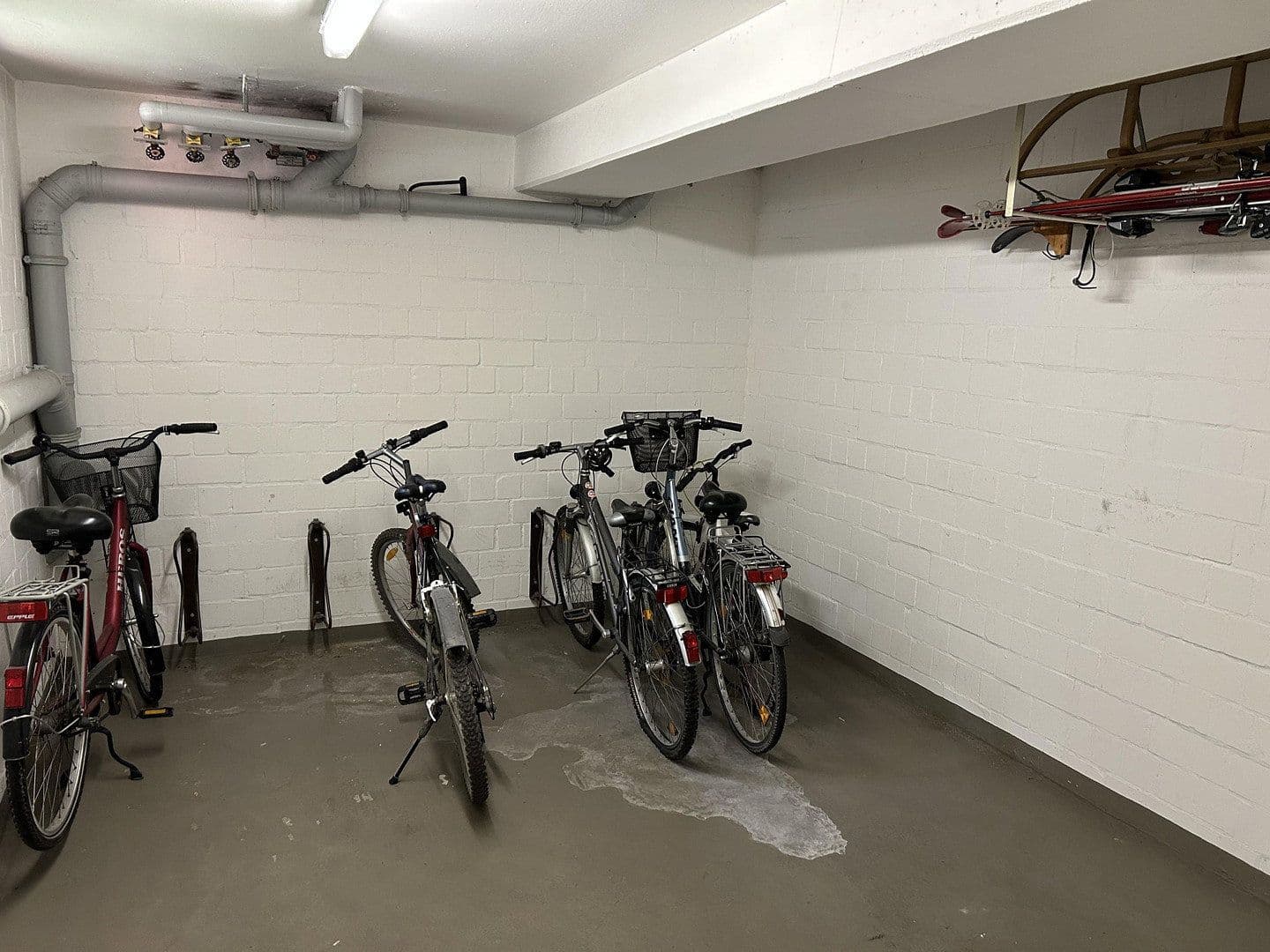 Prodej bytu 2+1 61 m², Sibeliusweg 22, Hannover, Dolní Sasko Prodej bytu 2+1 61 m², Sibeliusweg 22, Hannover, Dolní Sasko